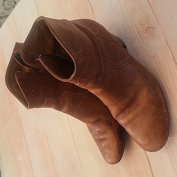 Isabel marant dicker lowcut boots. - Picture 2 of 10